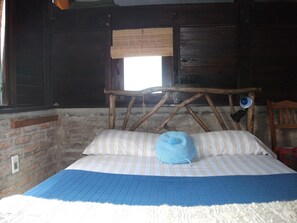 Room - Eco Posada La Casa De La Luna (La pedrera)
