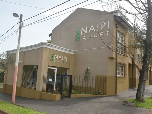 Naipí Apart