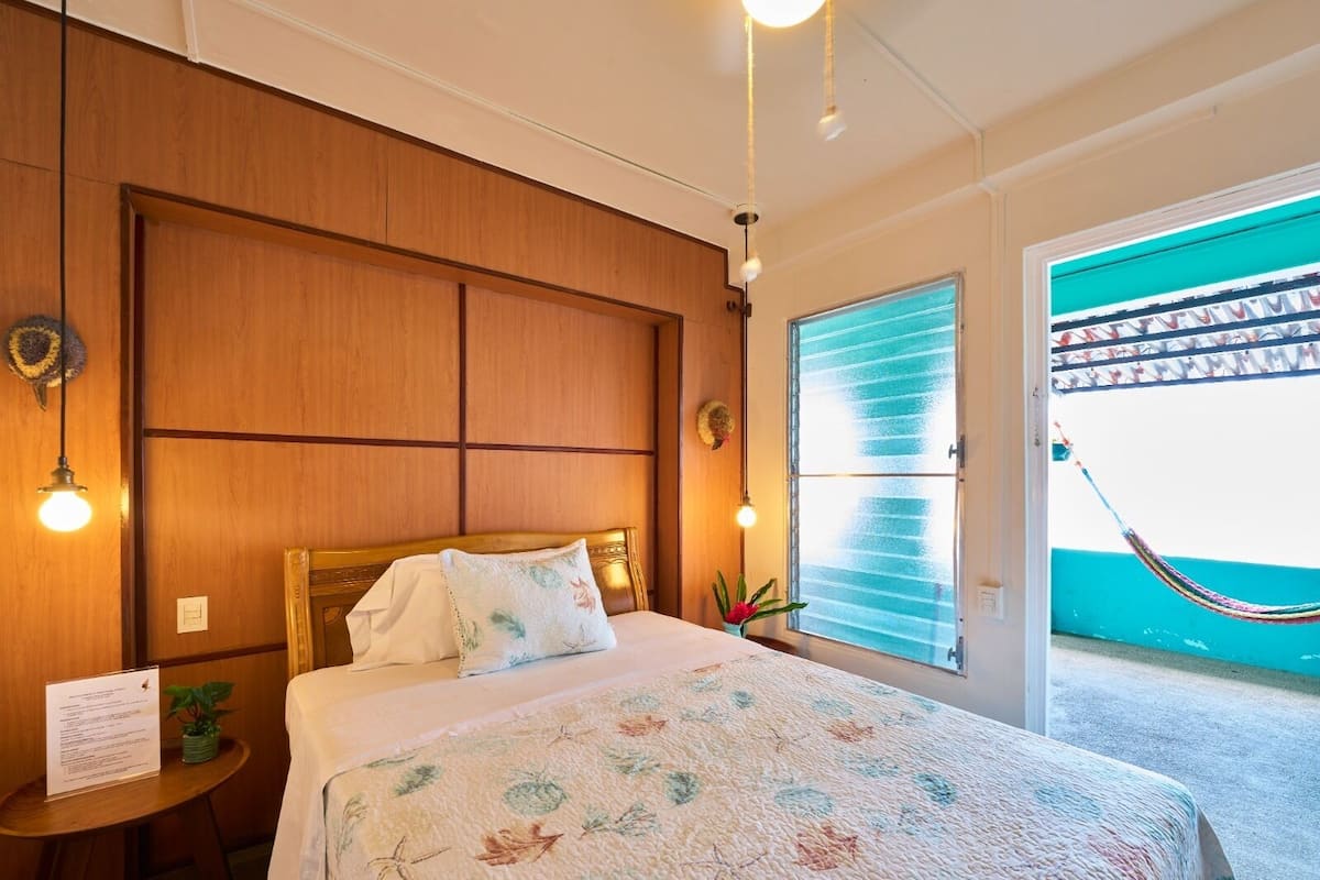 Basic Double Room, Bay View (Casa Rayo) | 床单