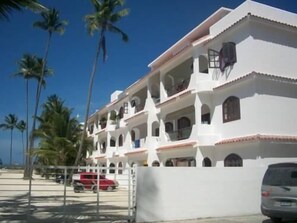 Ngoại thất