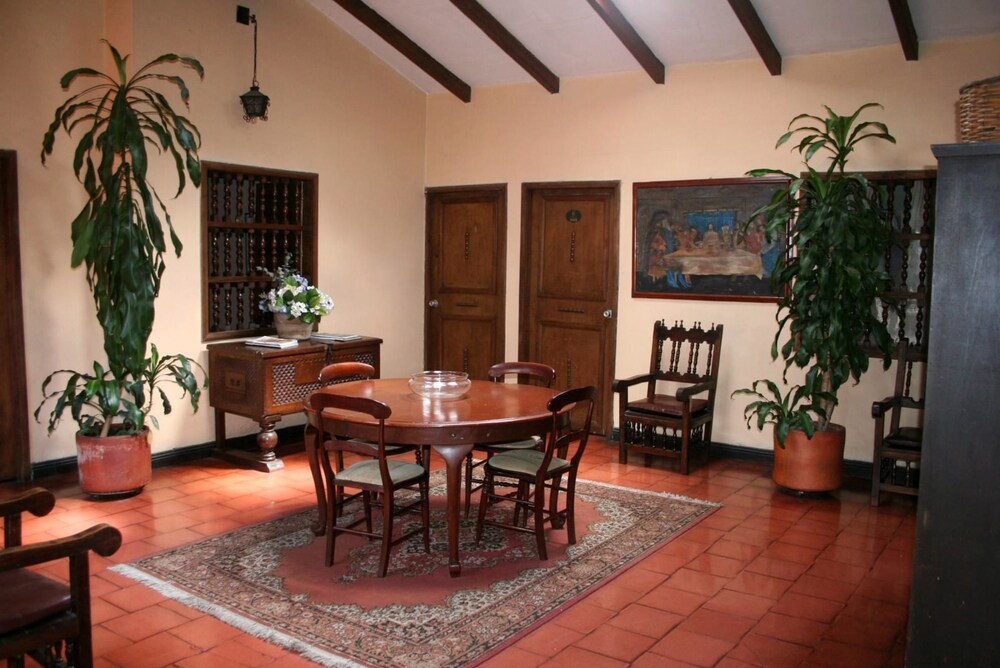 Hotel Los Balcones by null