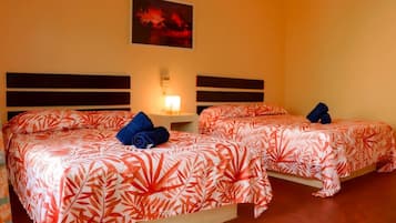 Habitación Doble Sencilla | Wifi gratis y ropa de cama