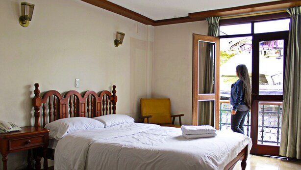 Unclassified image, 1 of 25, button - Hotel Cumanda (Quito)