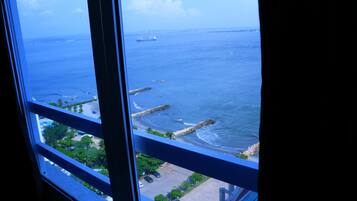 Vue sur la plage/lâocĂ©an