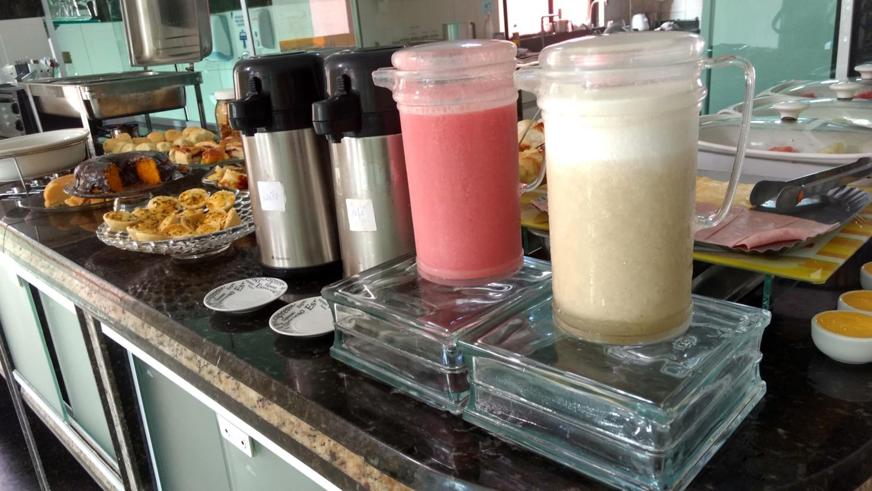 Foto - Hotel Piramide Pituba - Rua Pernambuco