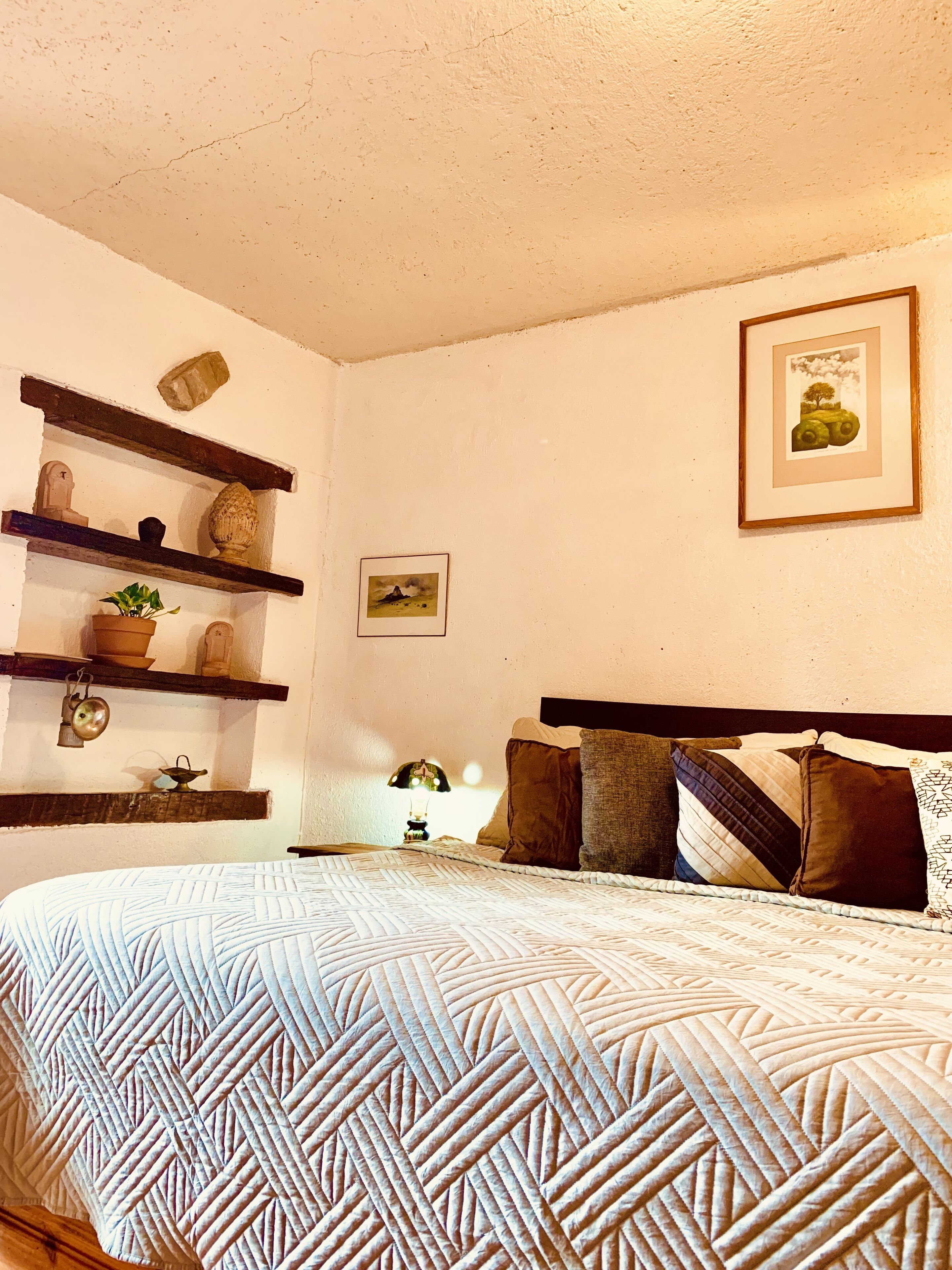 double room | desk, free wifi, bed sheets