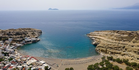 Plage à proximité. Hotel Calypso