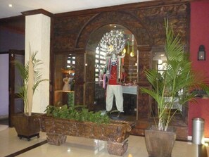 Hall