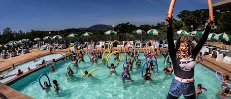 Permainan tali (team building)