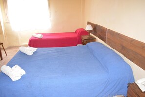 Room - Hotel Garay (Buenos Aires)