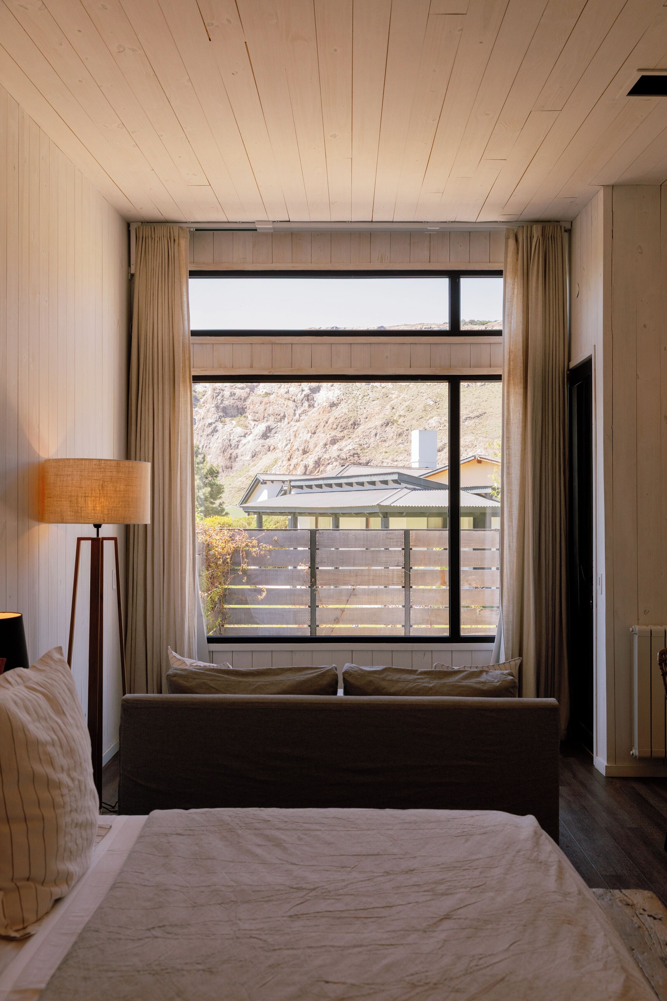 Premium-Doppel- oder -Zweibettzimmer | Hochwertige Bettwaren, Zimmersafe, kostenloses WLAN