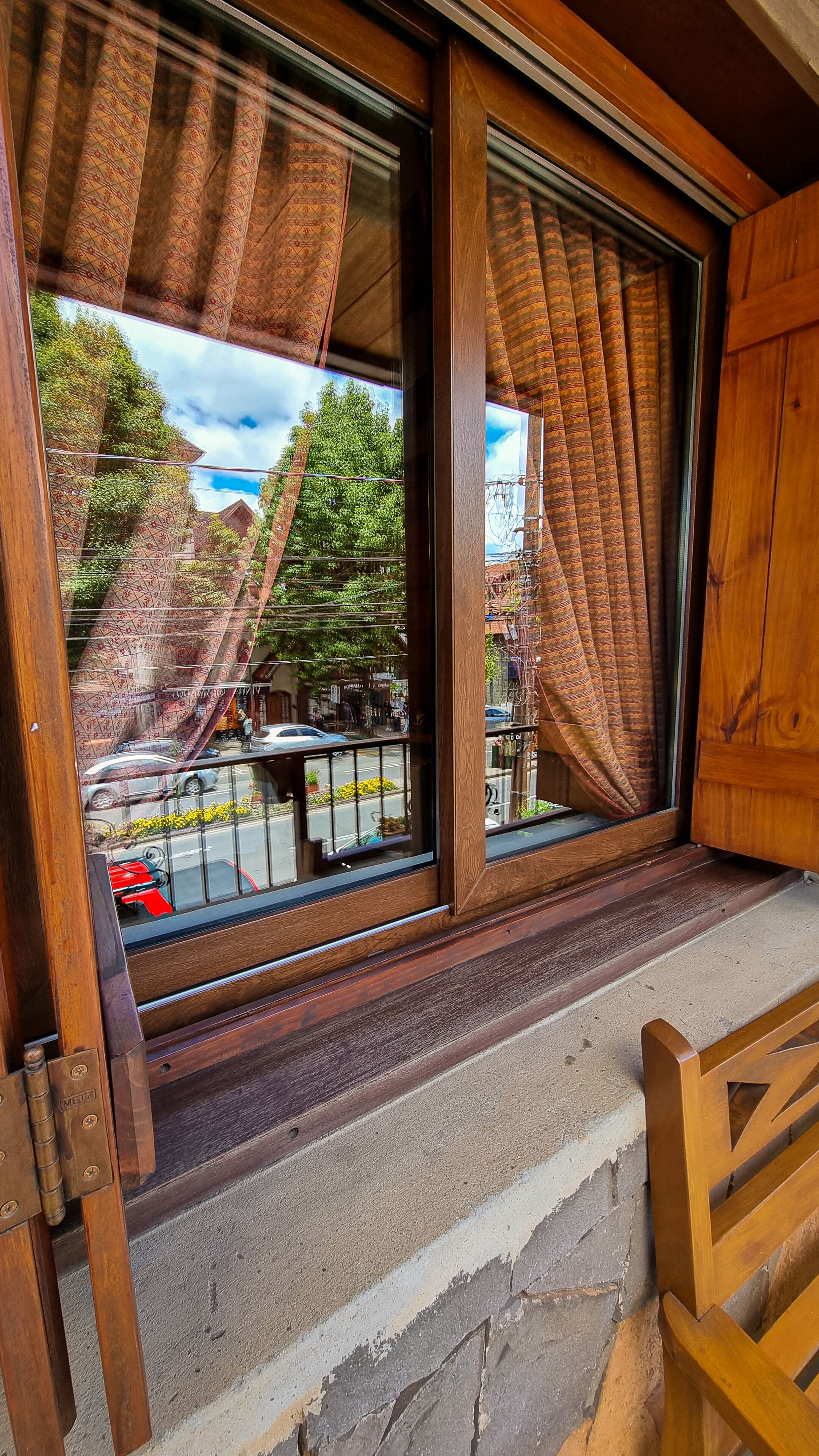 SLXT - Super Luxo Triplo com Sacada | Terrace/patio