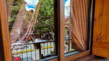 SLXT - Super Luxo Triplo com Sacada | Terrace/patio