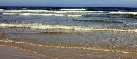 Private beach, beach towels