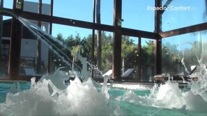 Sauna, tina de hidromasaje, baño de vapor y aguas termales 