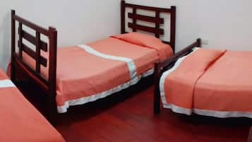 Desk, free WiFi, bed sheets