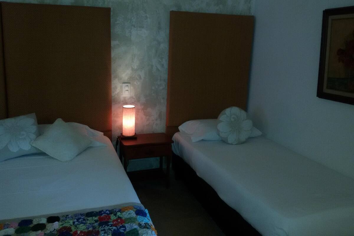 Quarto triplo standard