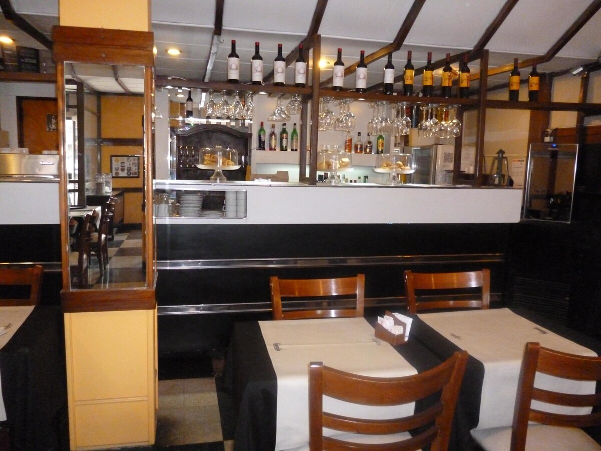 Bar (en el alojamiento)