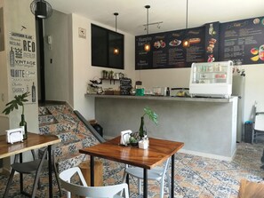 Tempat makan
