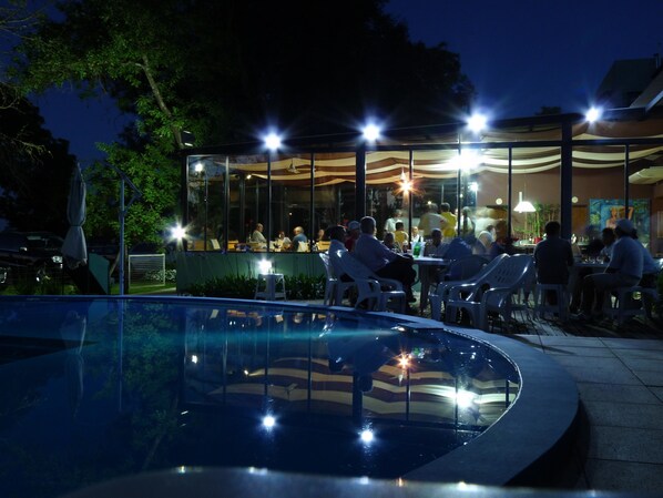 Indoor pool, seasonal outdoor pool