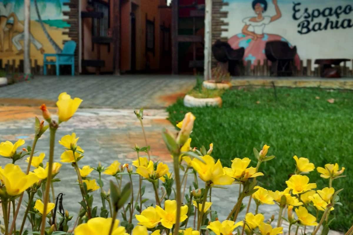 Business Room | Minibar, individually decorated, desk, laptop workspace