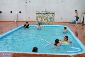 Kolam renang