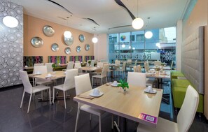 Breakfast, lunch and dinner served - Hotel Baroca (Montería)