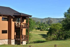 Unclassified image, 3 of 3, button - Ayres del Champaqui Suites Golf & Spa (Villa General Belgrano)