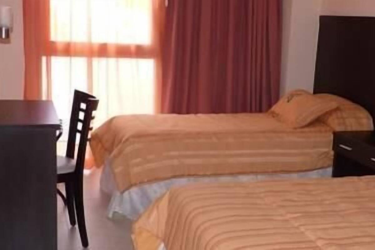 Free cots/infant beds, free WiFi