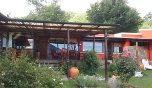 Fachada da propriedade