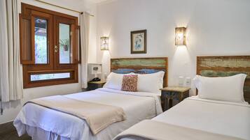 Habitació júnior | Minibar, wifi gratuïta i roba de llit