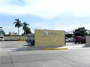 Free self parking