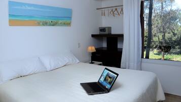 Dúplex familiar, 1 habitación, vista al parque, junto a la alberca | Caja de seguridad en la habitación, cuna de viaje y wifi gratis