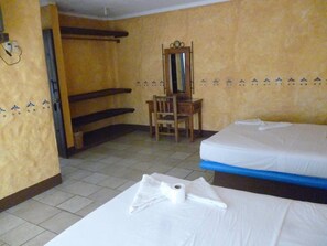 2 camas dobles Aire Acondicionado | Free WiFi - Casa Vieja (Puerto Escondido)
