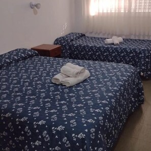 Room - Hotel Delfin (Mar del Plata)