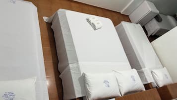 Blackout drapes, soundproofing, iron/ironing board, free WiFi