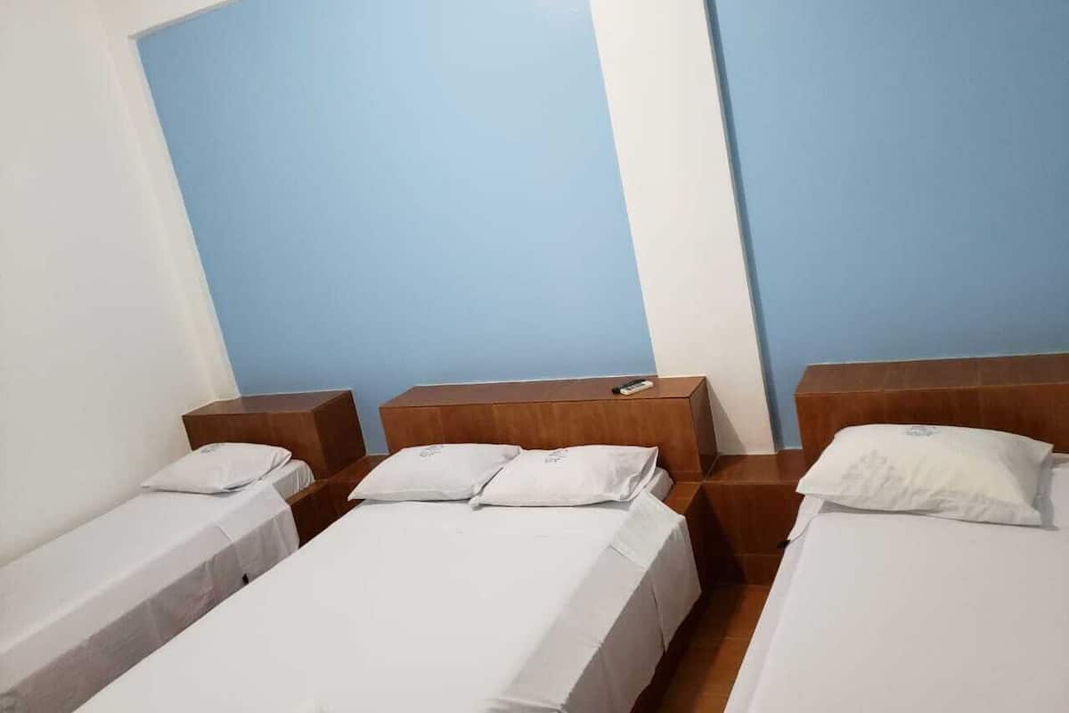 QUADRUPLO | Blackout drapes, soundproofing, iron/ironing board, free WiFi