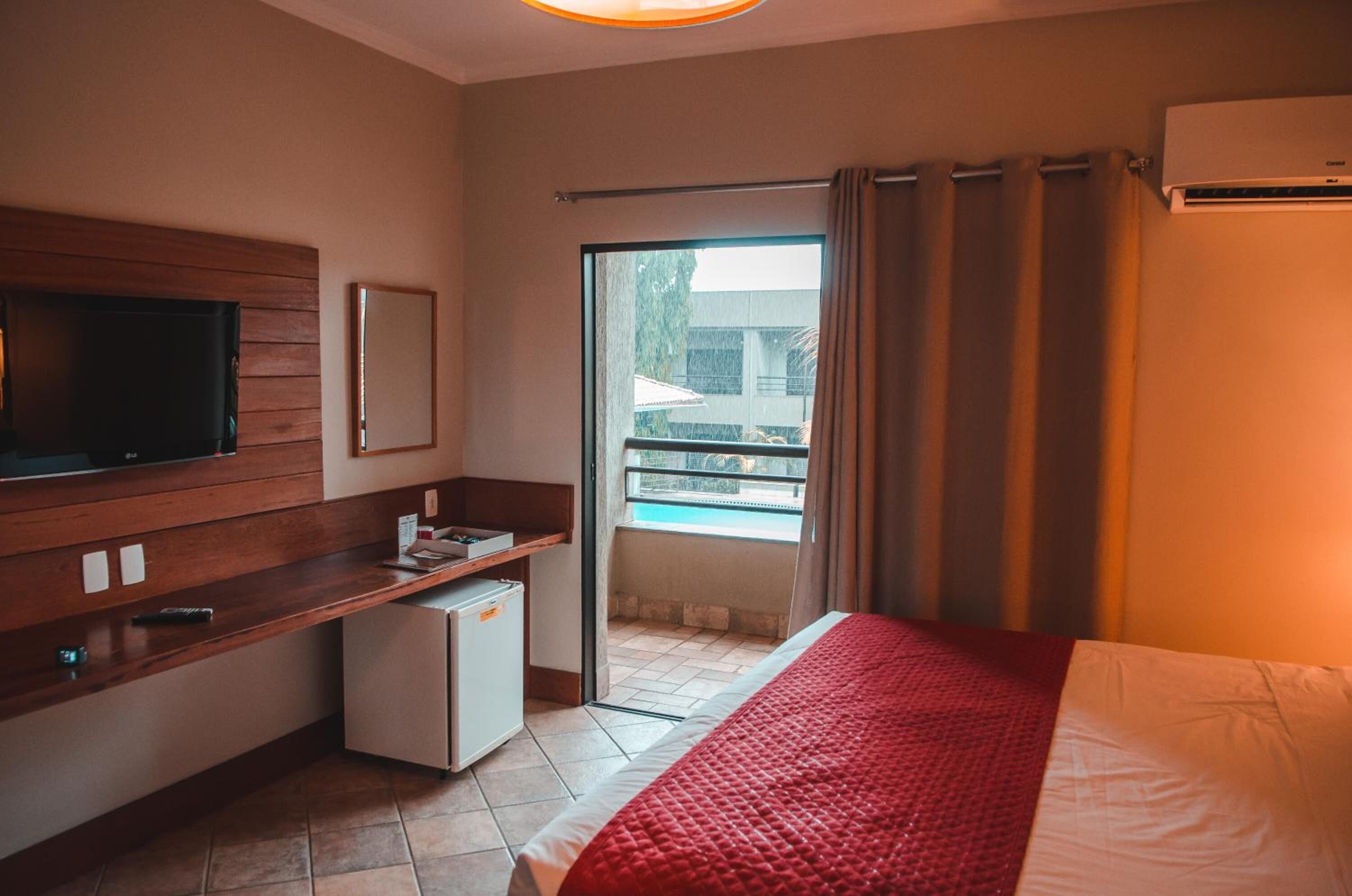 1 bedroom, minibar, in-room safe, desk