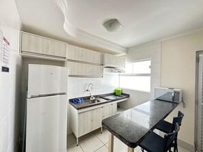 Apartment | Private kitchen | Microwave