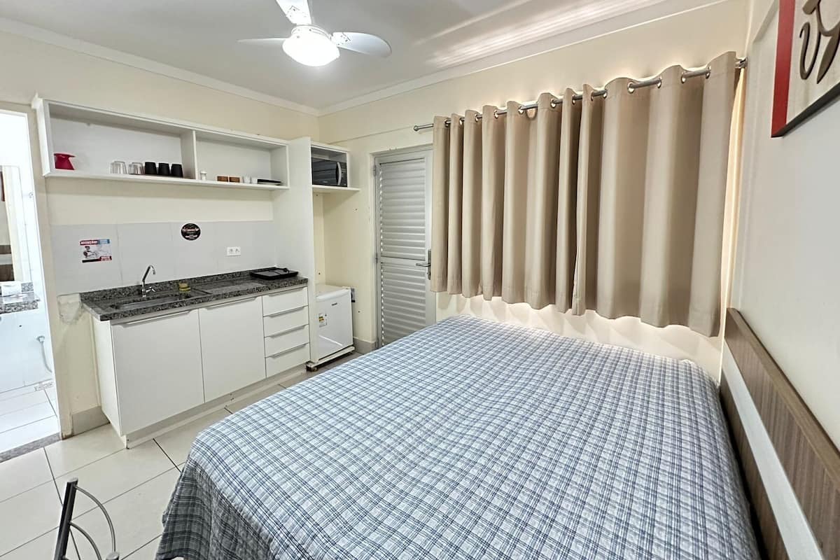 Apartment | 1 bedroom, minibar, blackout drapes, free WiFi