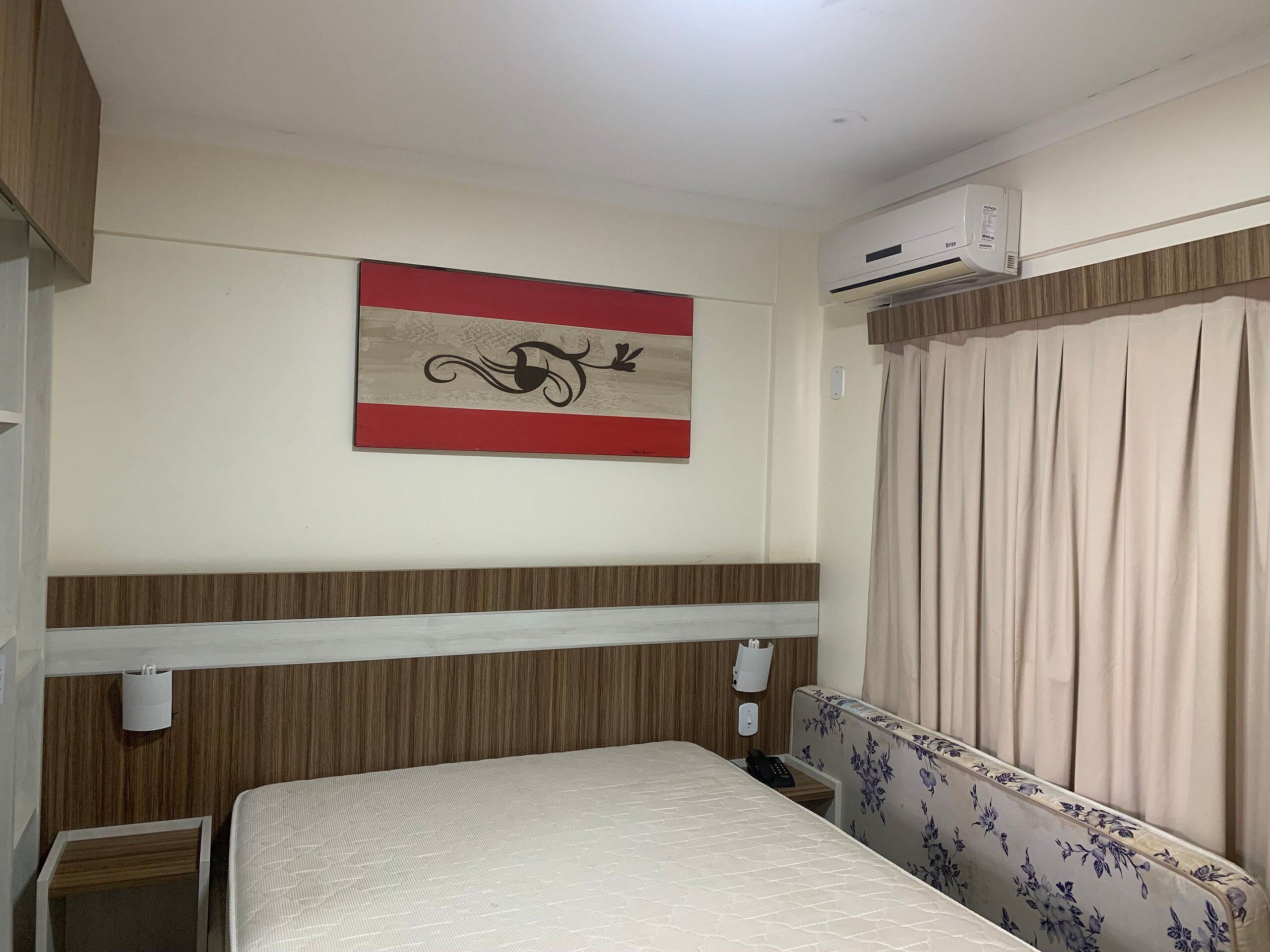 Apartment | Minibar, blackout drapes, free WiFi