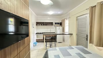 Apartment | Private kitchen | Microwave