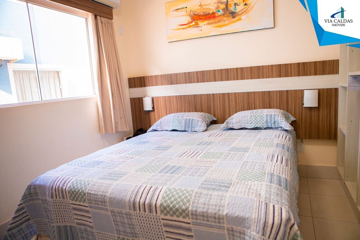 Apartment | Minibar, blackout drapes, free WiFi