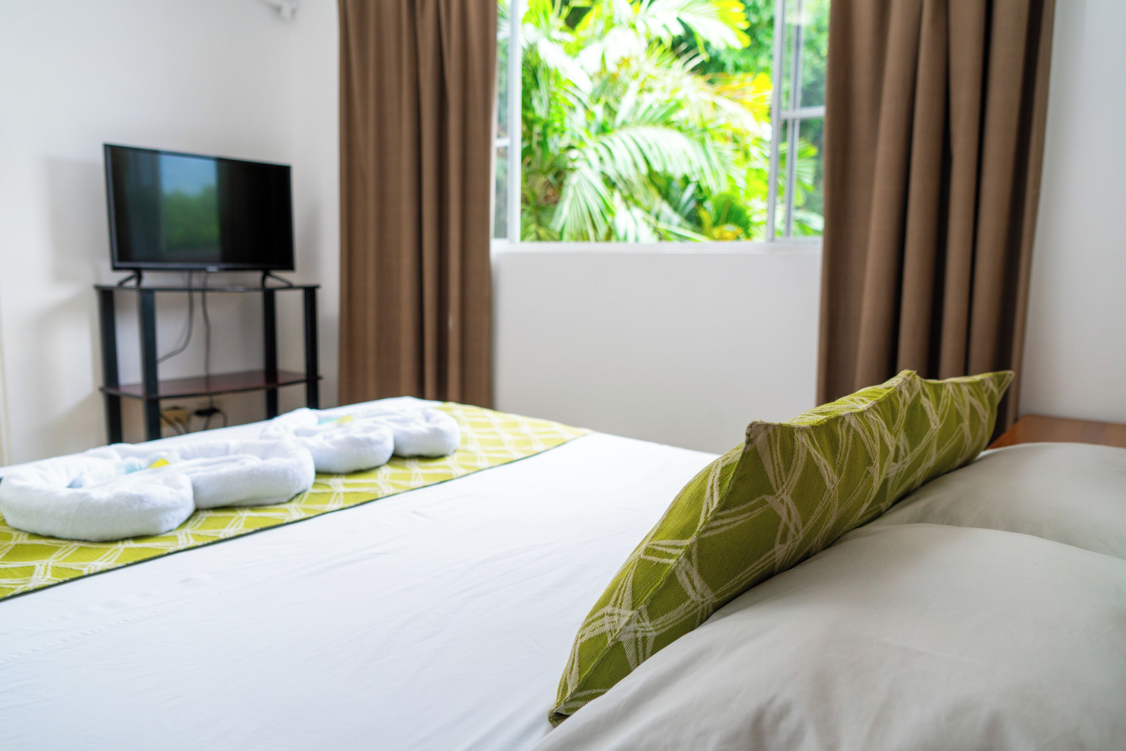 Family Apartment | Individually furnished, iron/ironing board, free WiFi, bed sheets