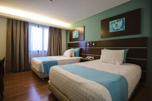 Standard Twin Room, 2 Twin Beds | Premium bedding, minibar, in-room safe, desk - Awa Resort Hotel (Encarnacion)