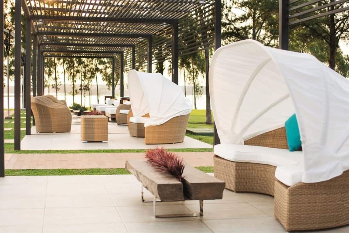 outdoor banquet area