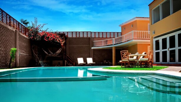 Outdoor pool - Casa Sur (Ica)