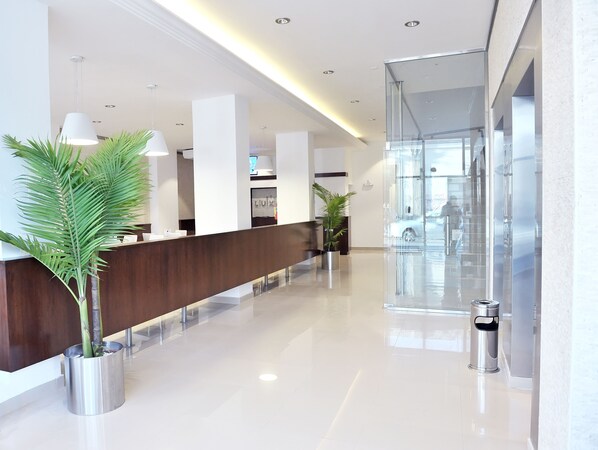 Reception - Luxor Hotel & Spa (Salta)