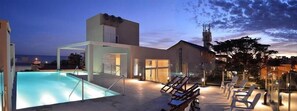 Piscine couverte