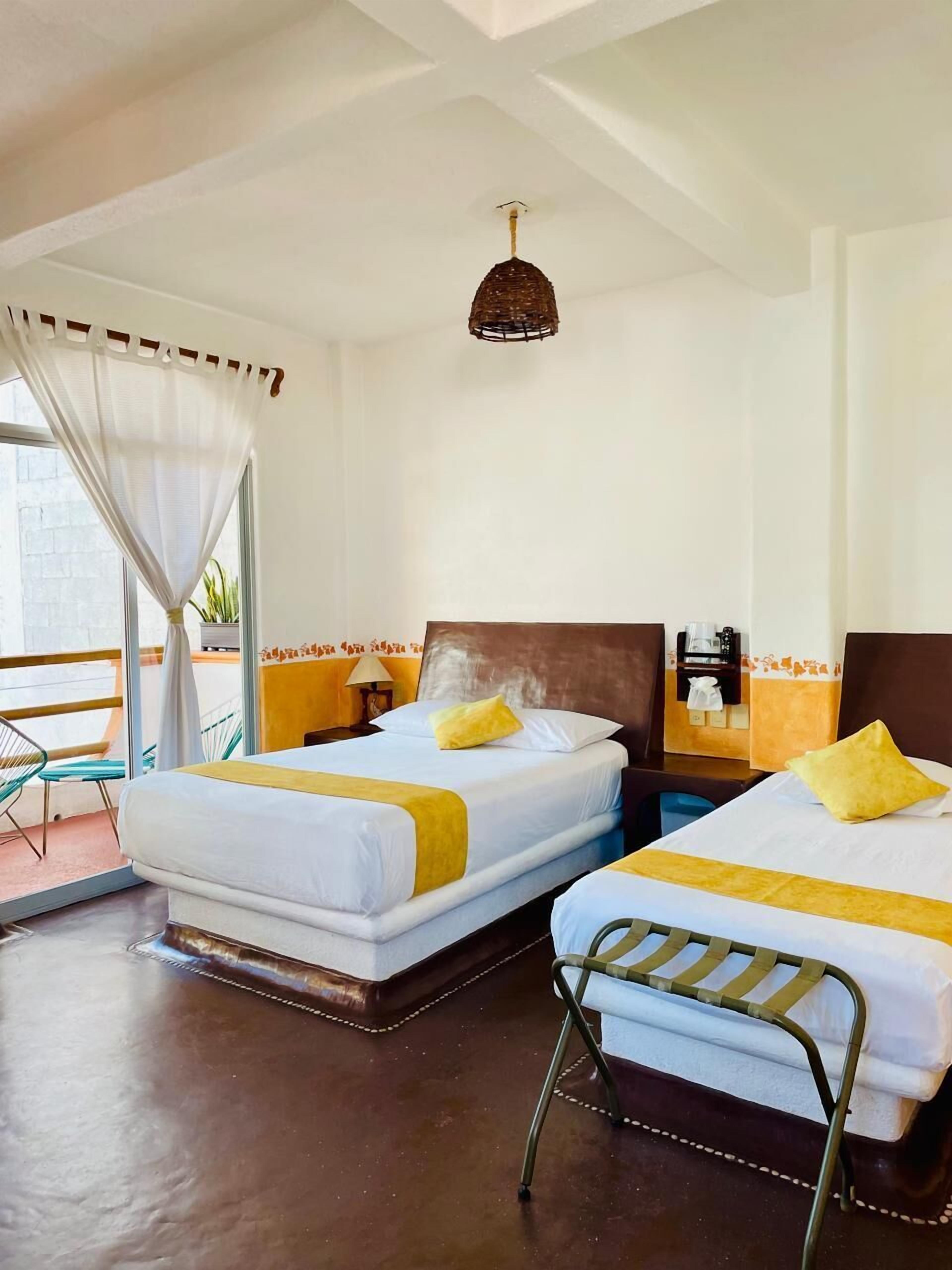 junior double room | iron/ironing board, free wifi, bed sheets